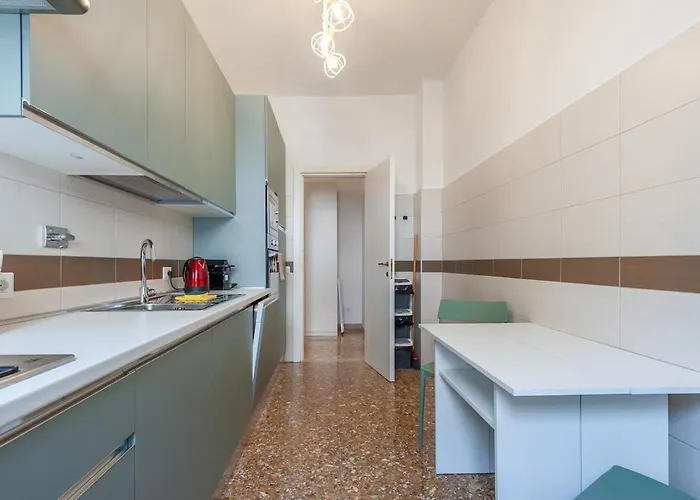Bright & Stylish Flat Near Pamphili Apartamento
